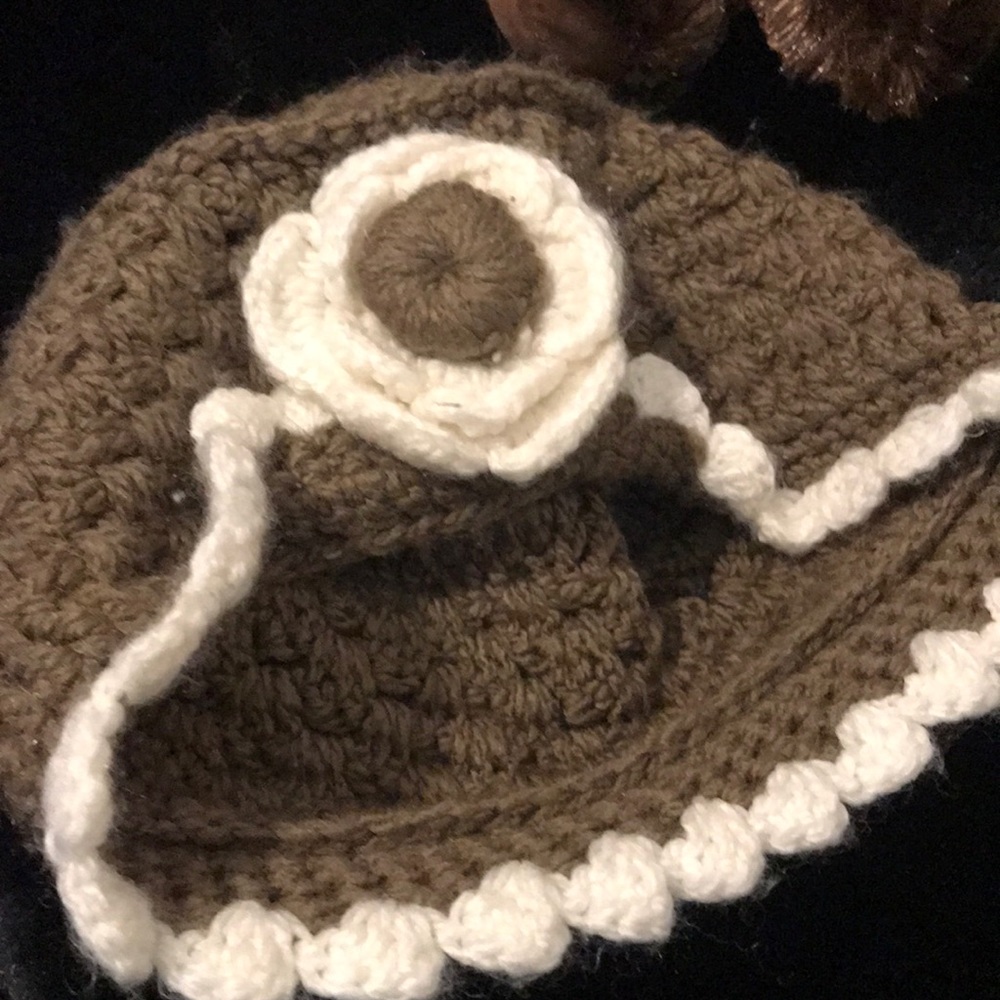 Hat - Picture 7 of 12